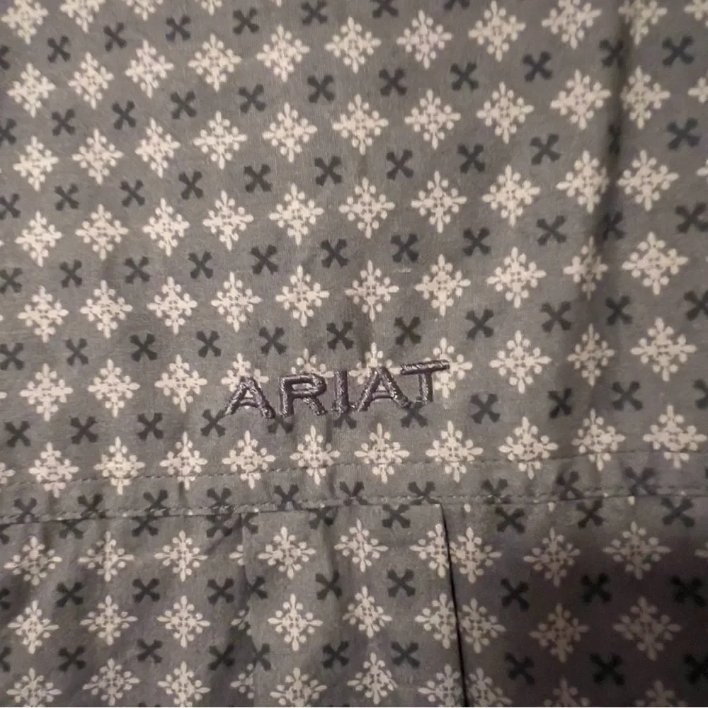 Ariat Mens Long Sleeve Cotton Taupe Button Down Western Shirt Size Medium‎